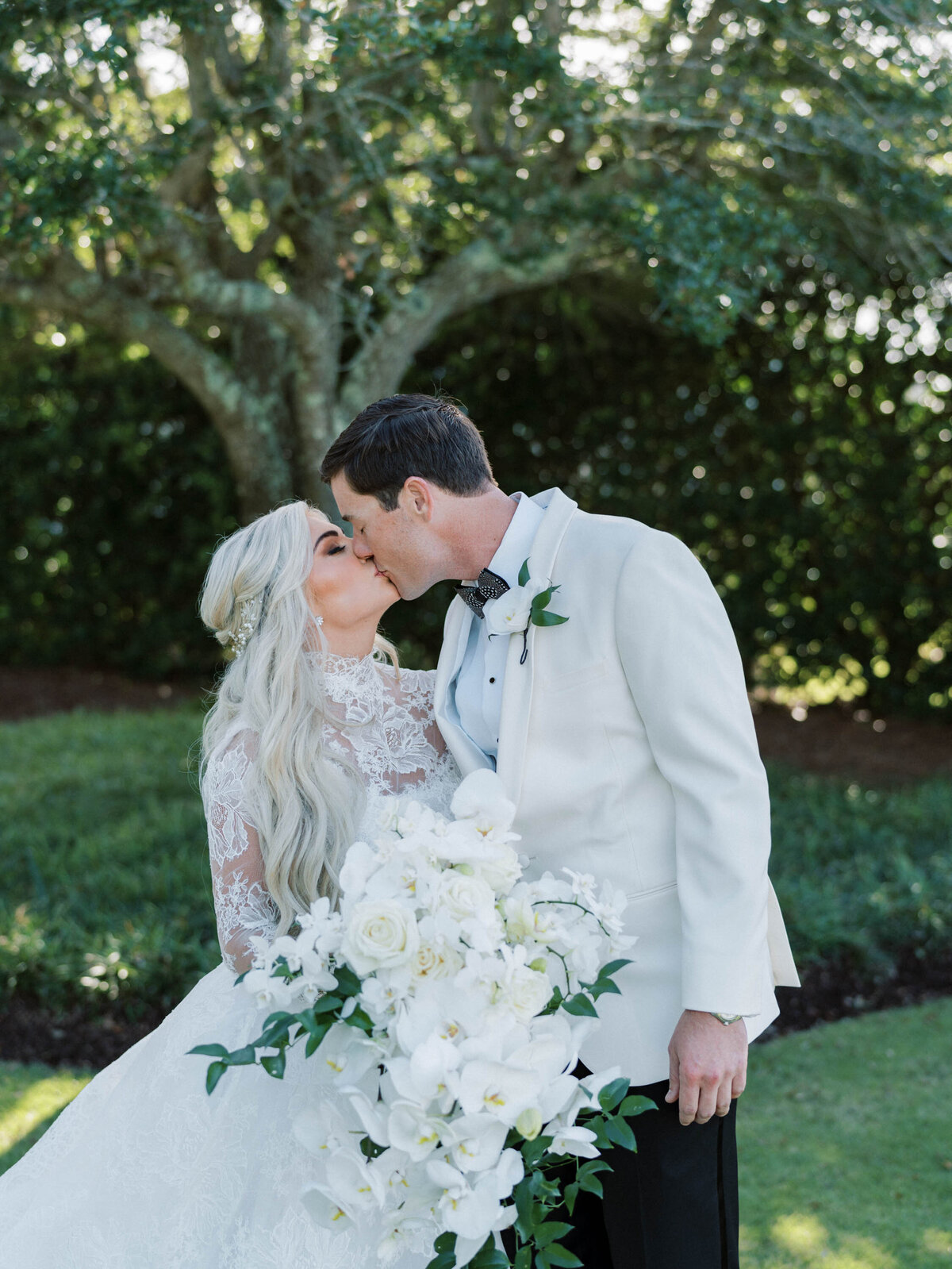 figure-eight-island-yacht-club-wedding-044