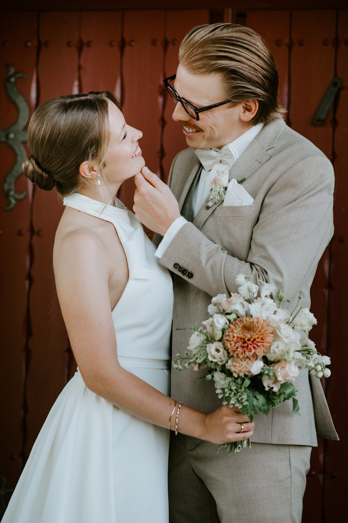 Hochzeit 2026 Hochzeitsfotos Aachen Monschau Baesweiler Würselen Alte Mühle Blumenhalle Jülich © Sarah Thelen00022