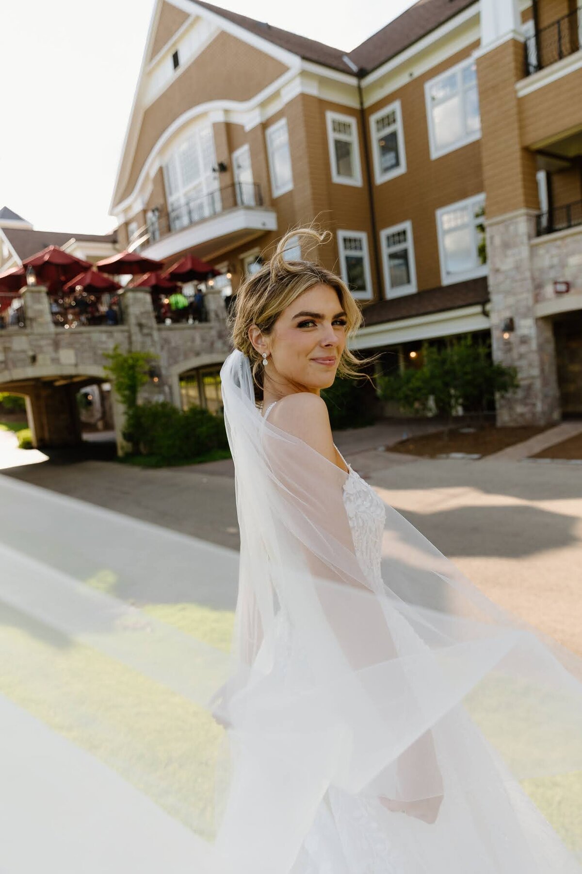 Nichole-Babiez-Photography-arrowhead-gold-course-country-club-summer-wedding-wheaton-geneva-chicago-photographer-illinois-editorial-luxury-destination--60