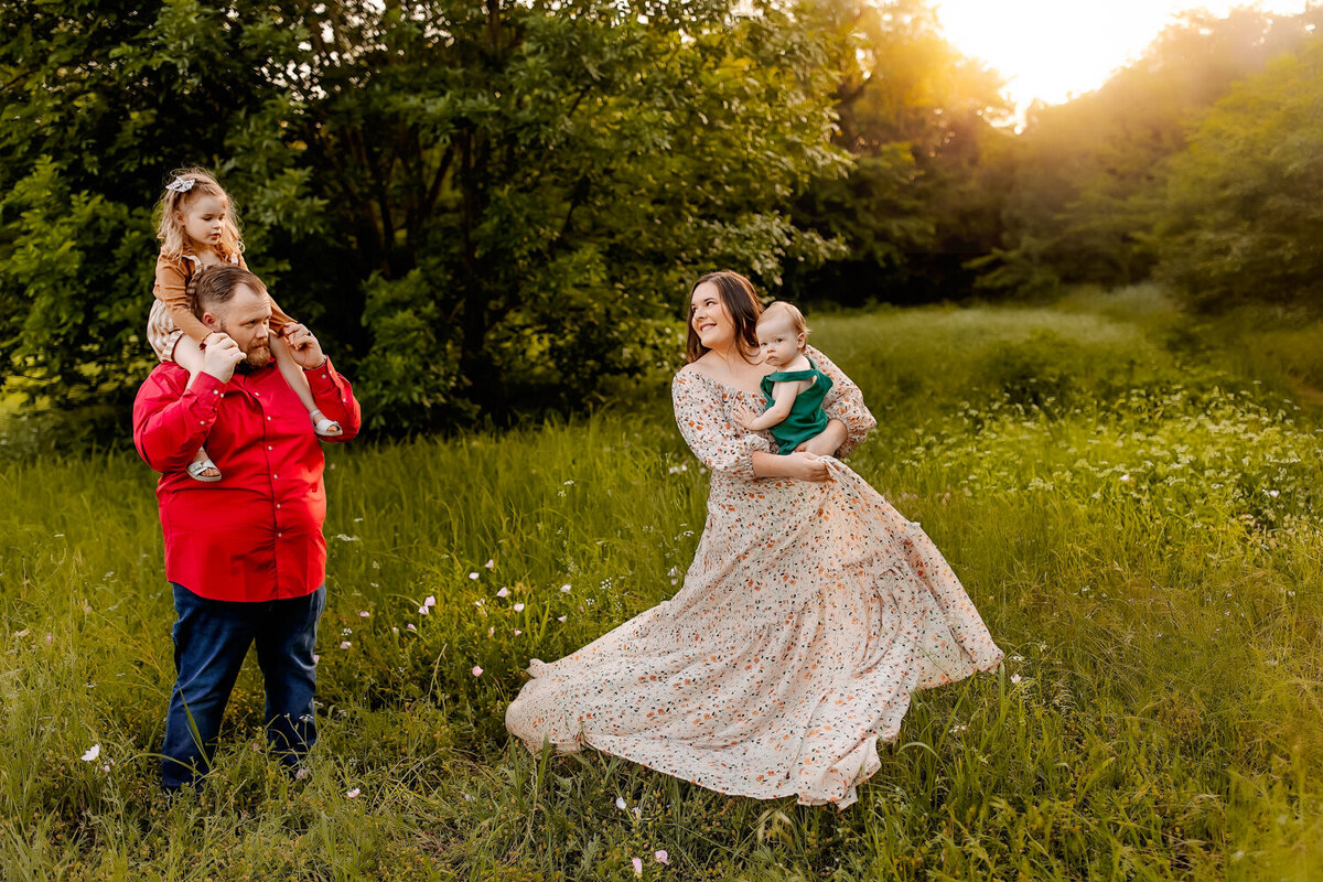 Intimate Family Session | Burleson, Texas Family and Newborn Photographer