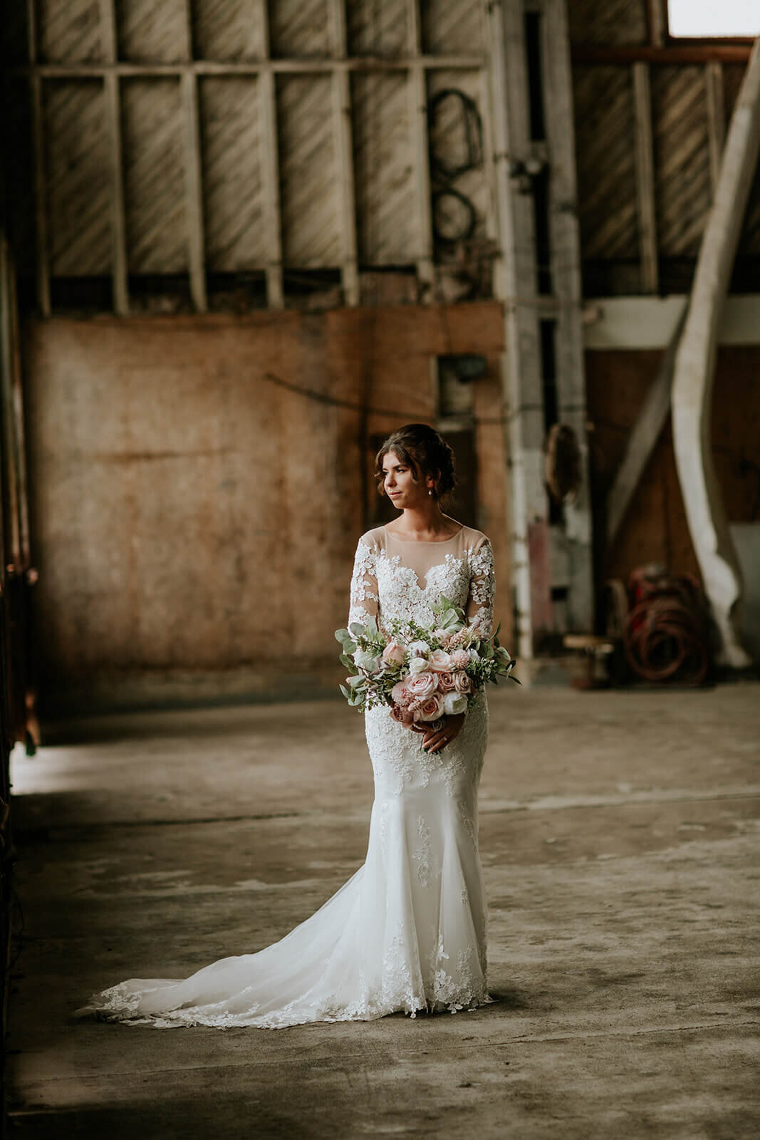 Barn wedding in the Cowichan Valley