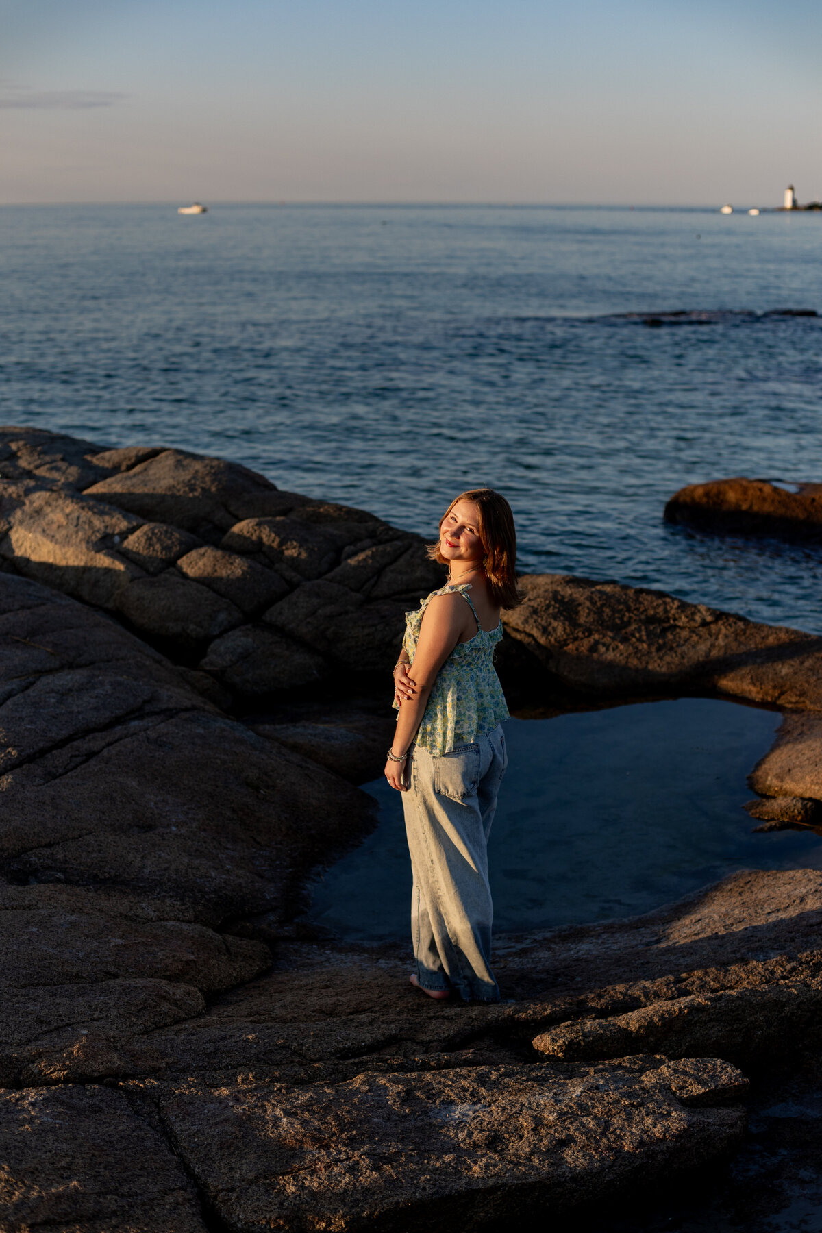 CateB_Senior_Beach_2025-40