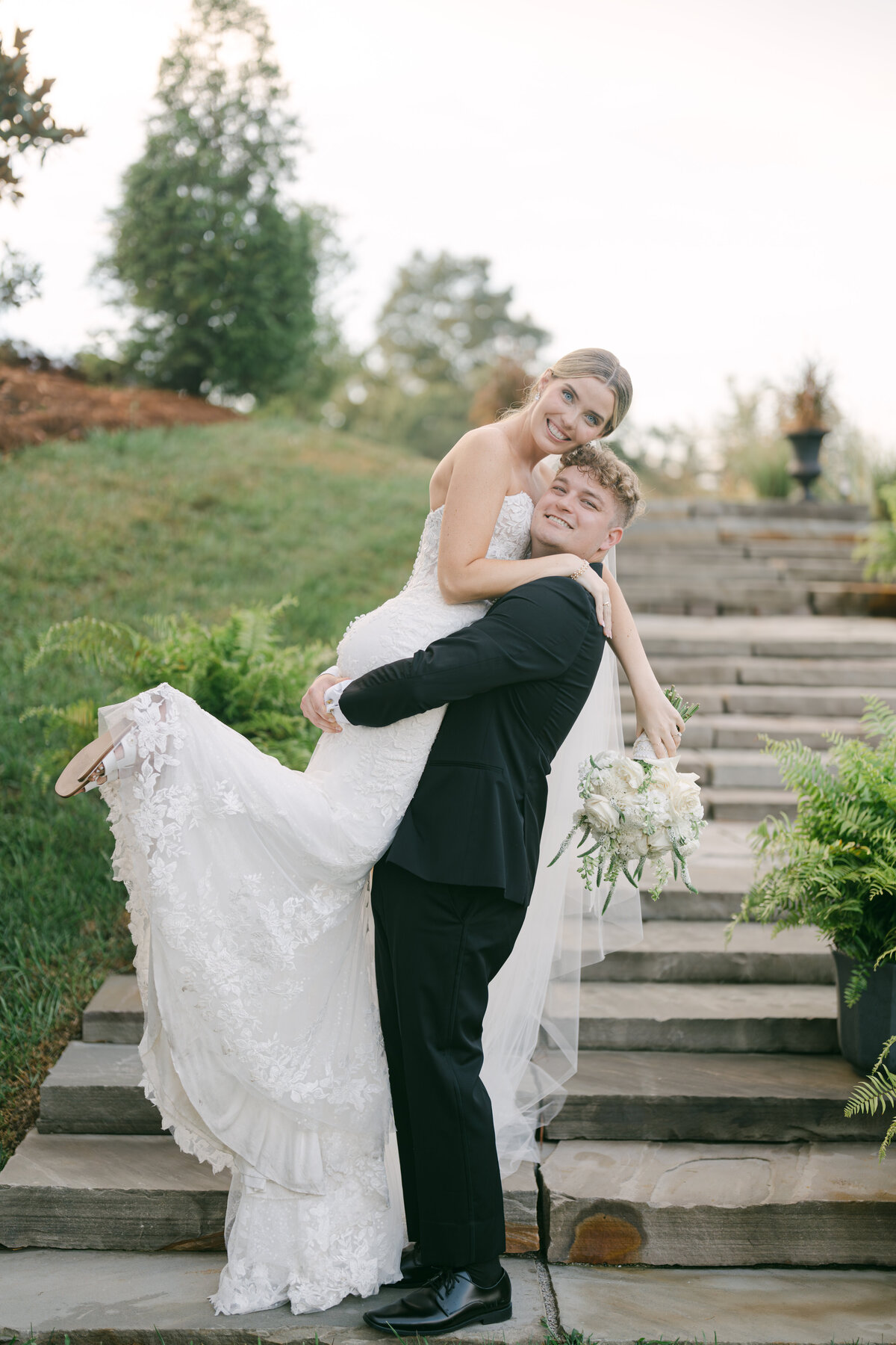 AustinBridget_Weddingday_Previews_09.01.24-176