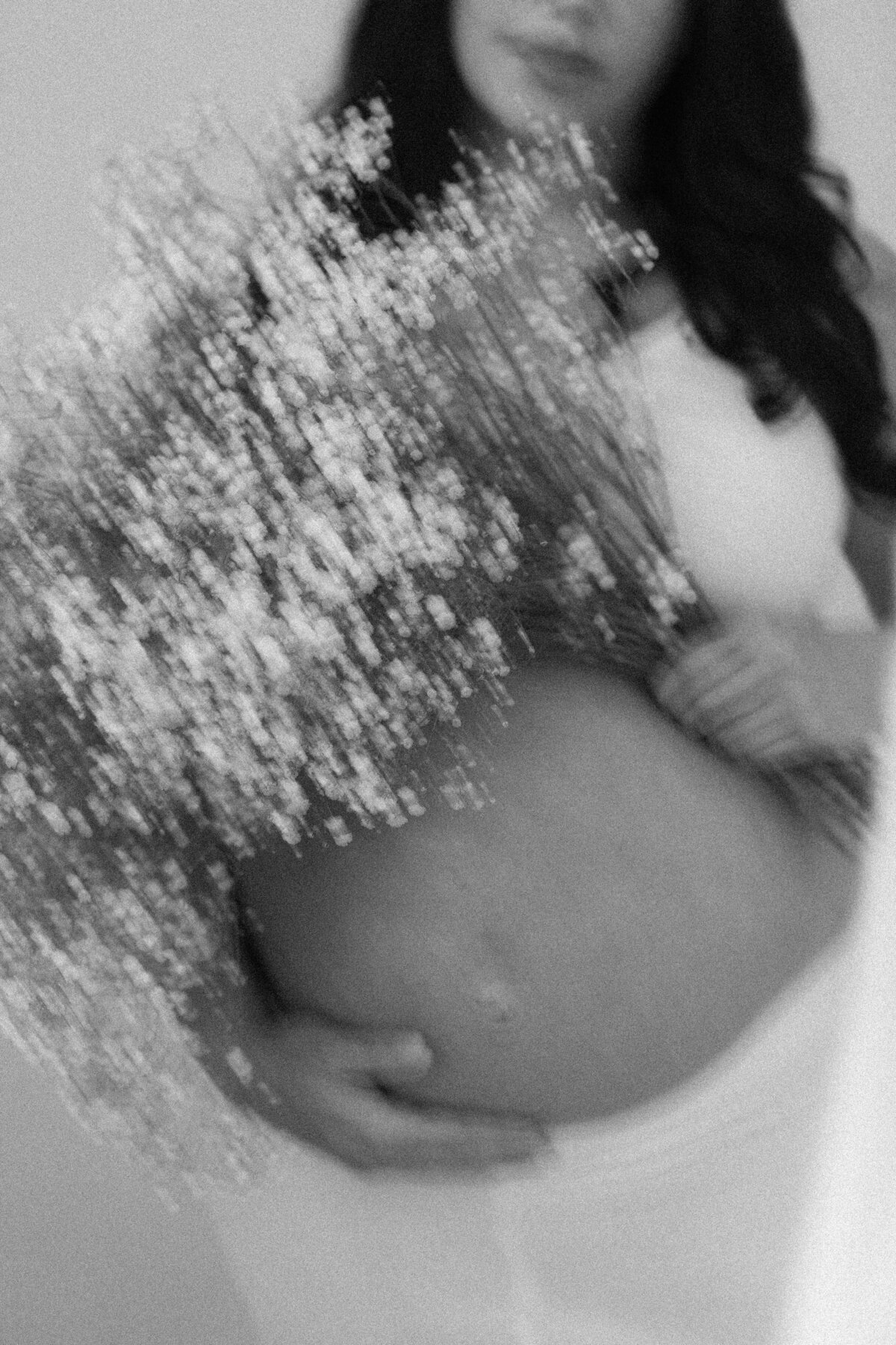 fine-art-in-studio-maternity-portraits-6