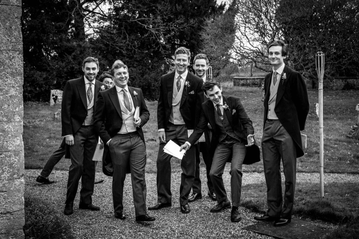 10 groomsmen