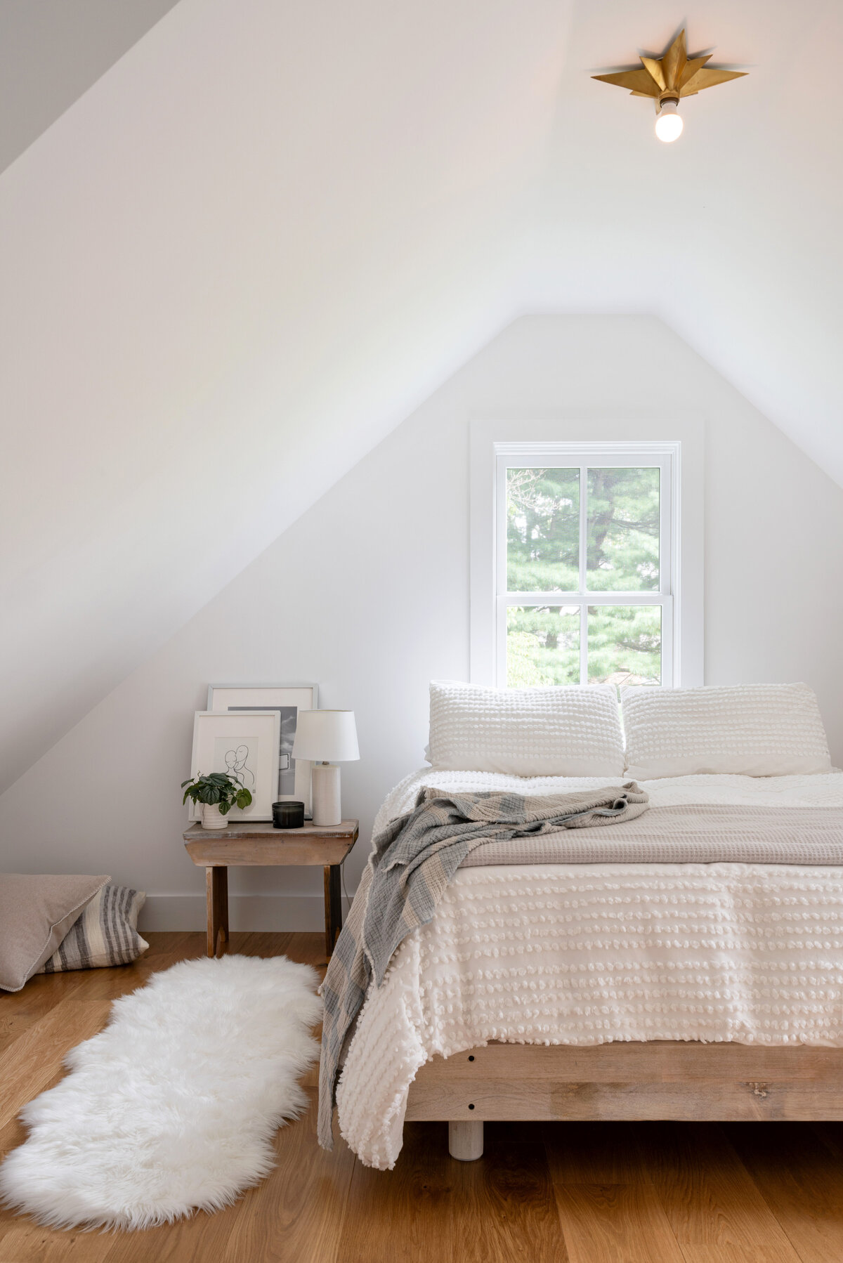 JPF00California Cool Sanctuary  | Liz Walton Home139-f