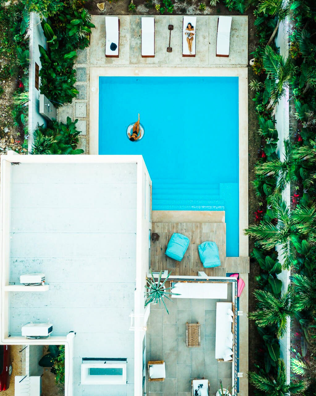 CASA AZUL palms real estate group  7