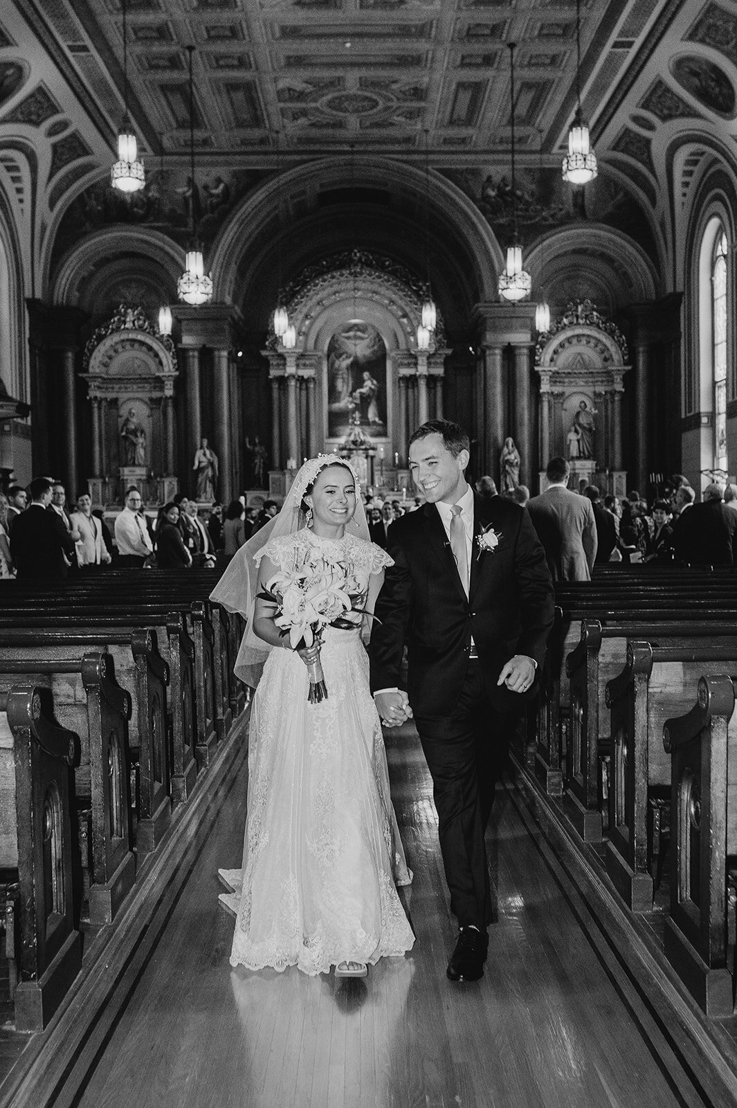 old-st-mary-catholic-wedding-cincinnati-ohio116