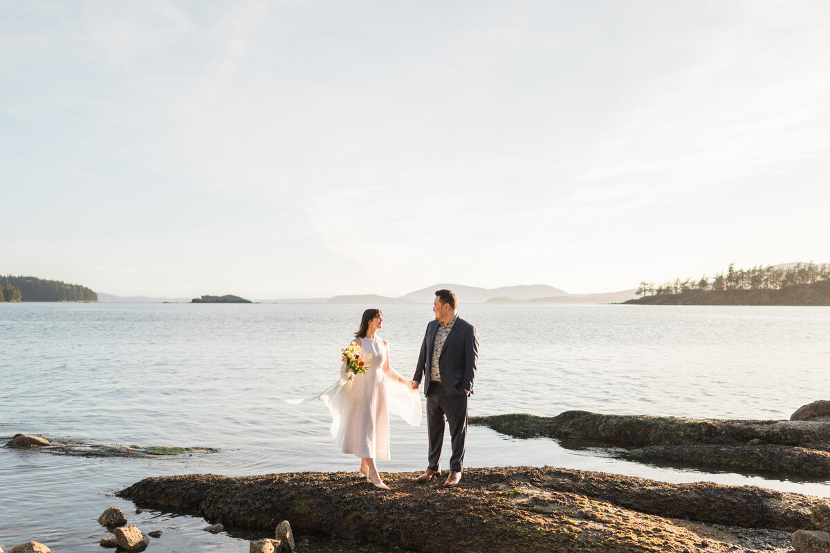 Bellingham-Wedding-Photographer_Chuckanut_Caylie-Mash-Photography_036