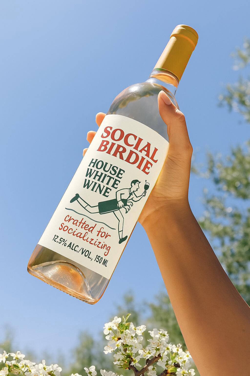 Social_Birdie_White_Wine_Label_Mockup_Downloadable