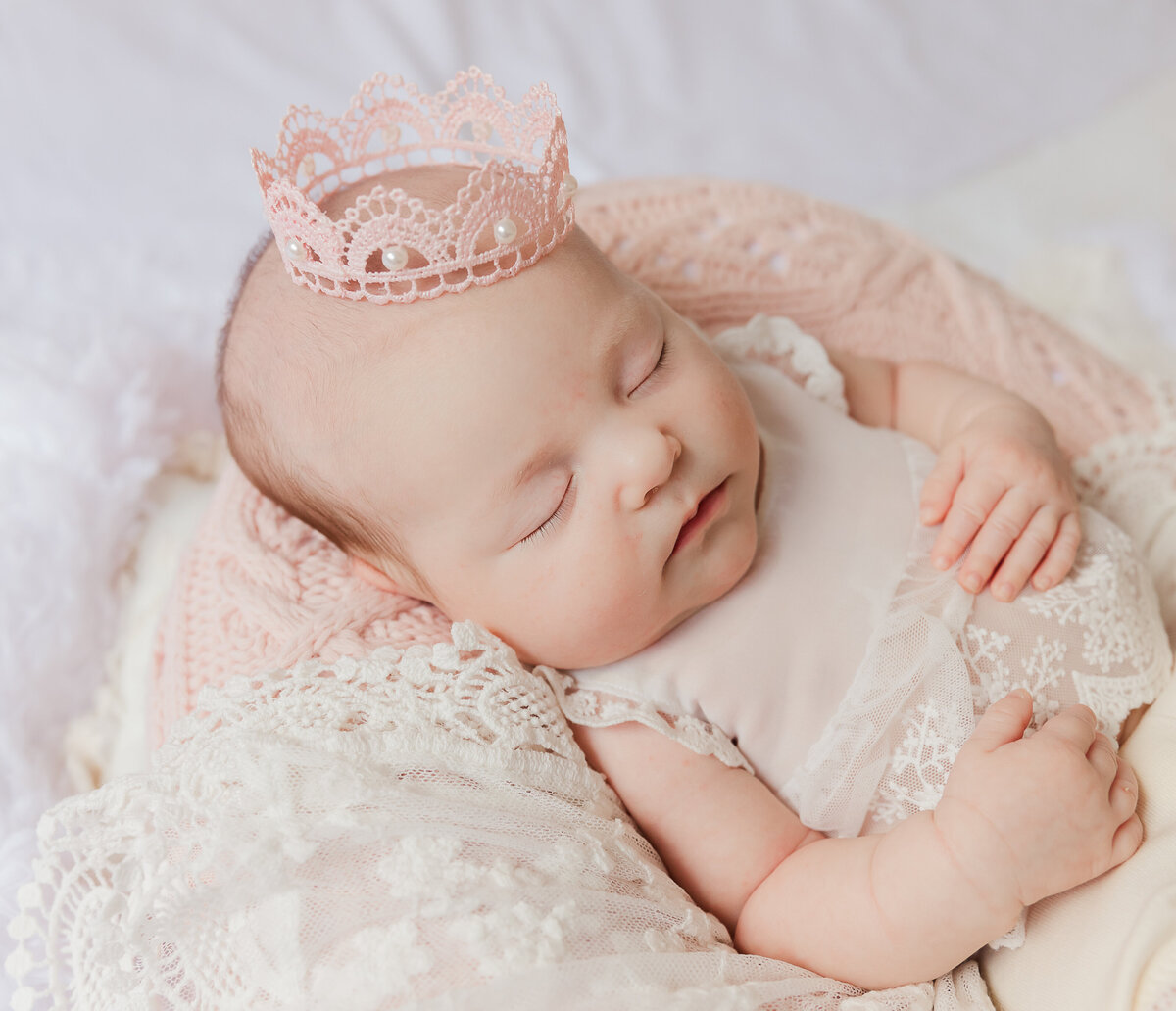Tampa-newborn-baby-pink-photographer-9