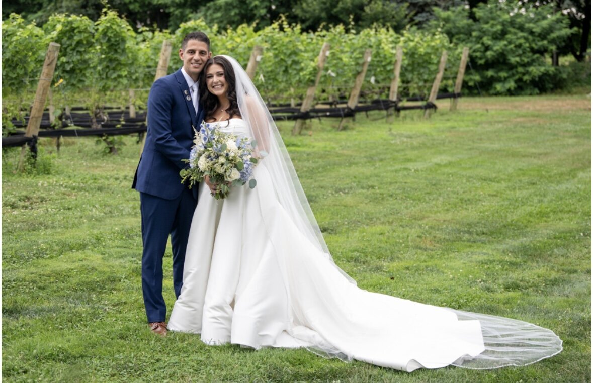 bride-and-groom-portrait