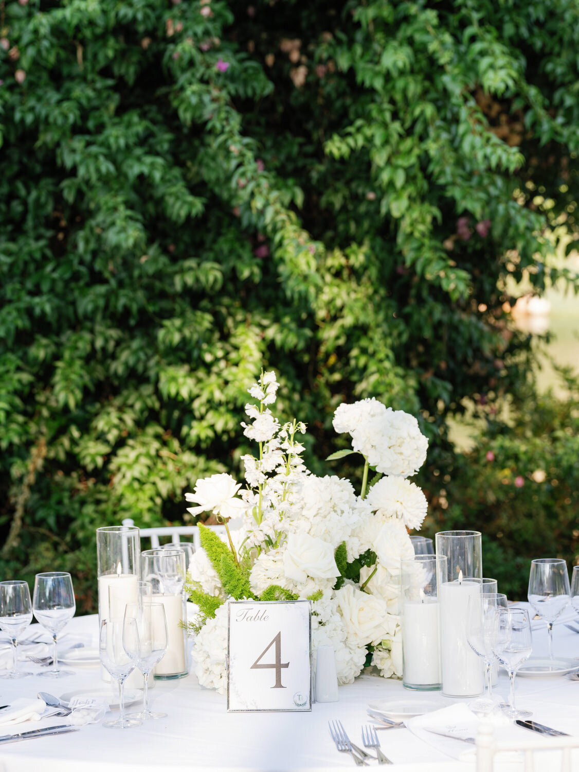Black-Tie-Wedding-at-Four-Seasons-and-Vouliagmeni-Lake-073