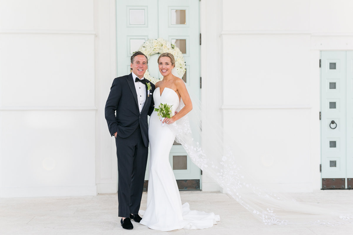 Windsor Vero Beach photographer | Windsor  photographer | Windsor  photographer  | Amalie Orrange Photography| Windsor  Vero Beach wedding couple | Windsor Florida wedding  | Vero Beach wedding photographer-44