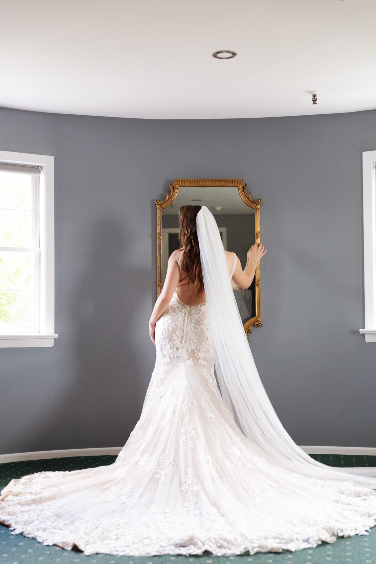 best afforadable elopement and wedding photographer in new york city and new jersey mamaroneck beach and yacht club ceremony and reception-10