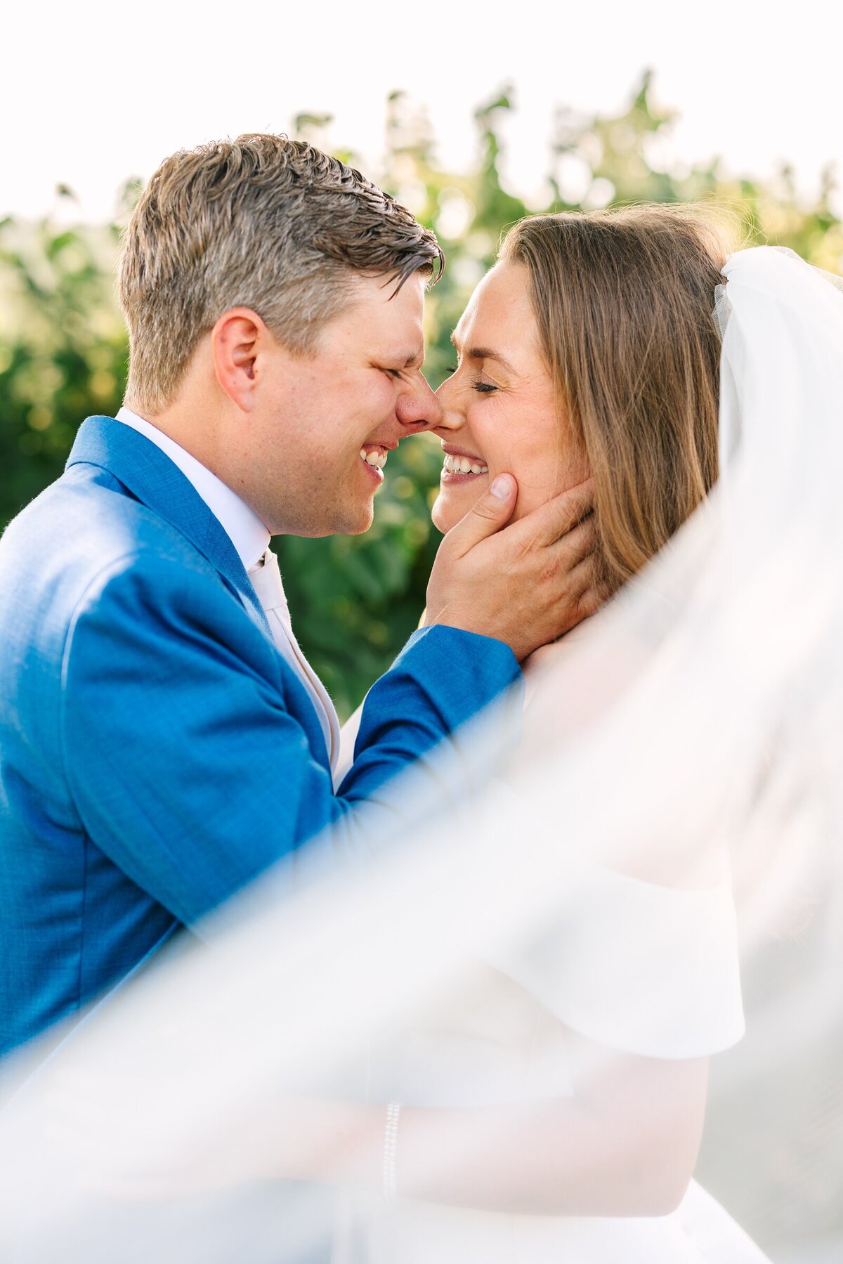 Cheery_Yellow_Blue_Seaside_Island_Maine_Wedding_Chebeague_Island_Inn_0041