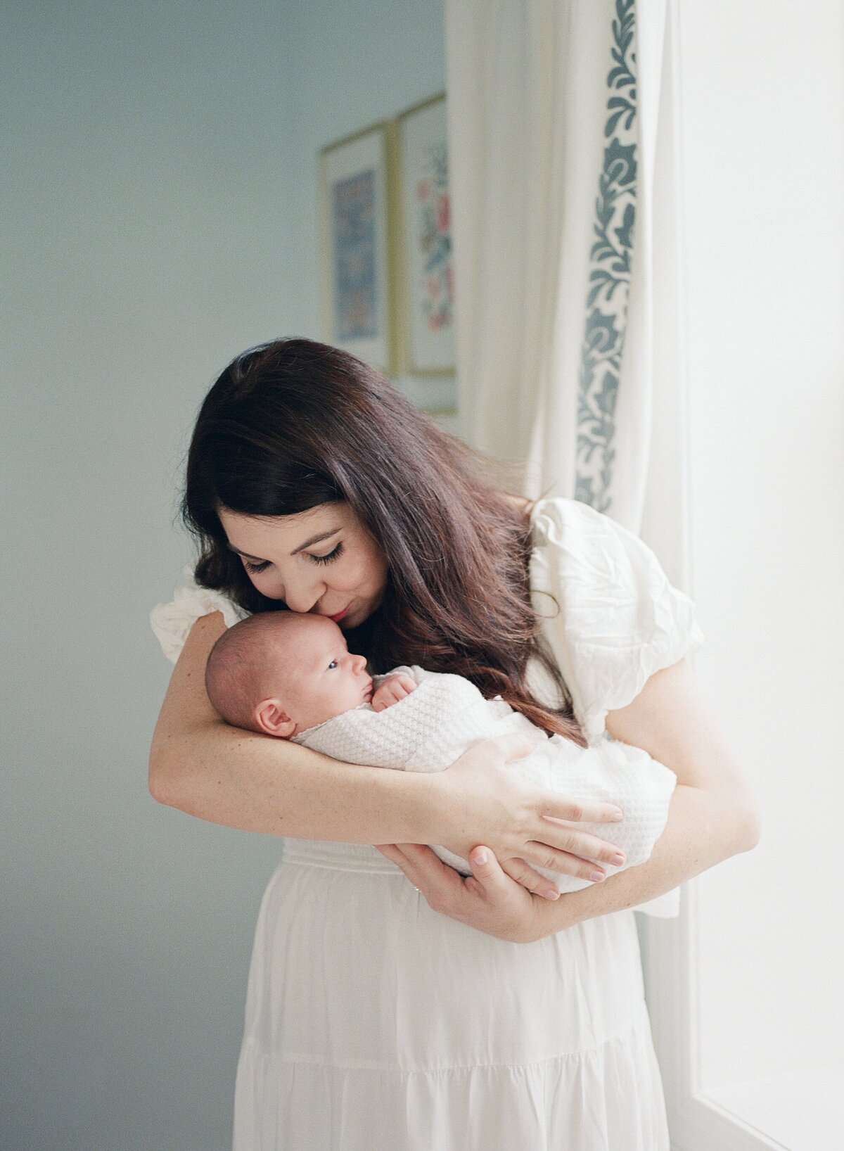 top-newborn-in-home-lifestyle-photographer-northern-virginia6