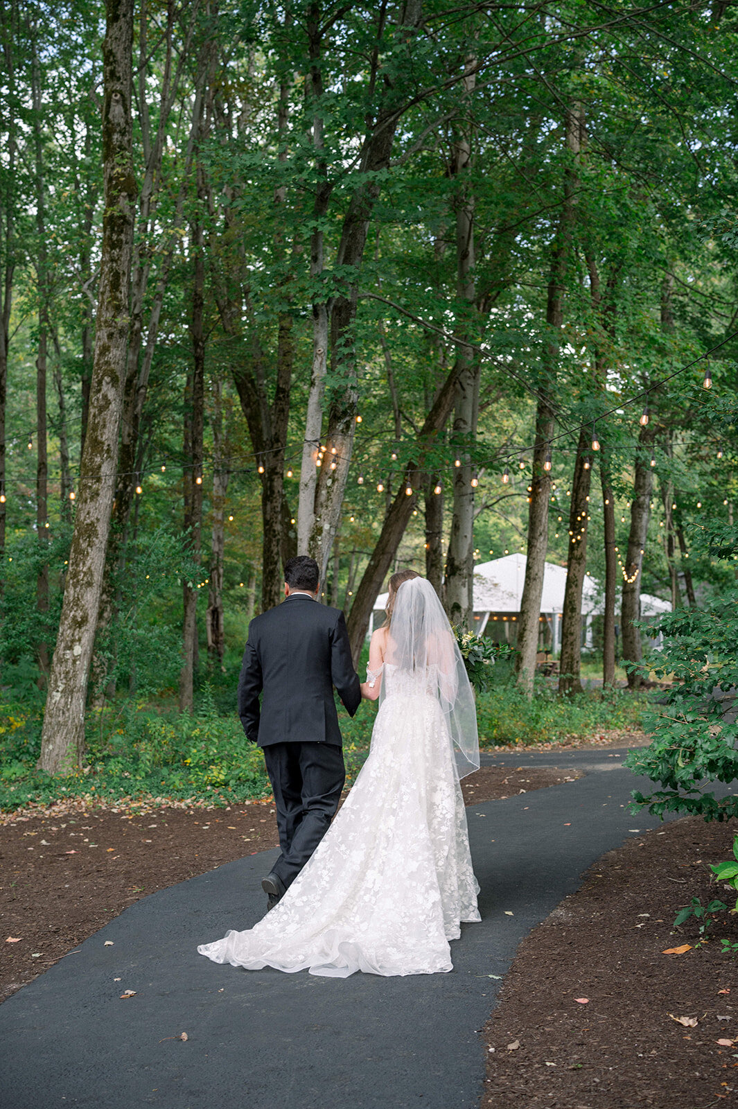 carmen-may-photography-the-woods-at-eisler-farms-butler-pa-wedding-645