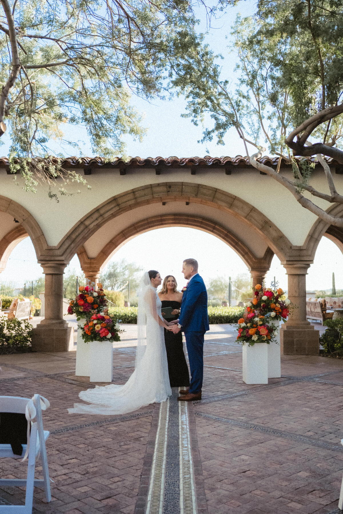 Sarah & Steven Wedding Sneak Peeks-72