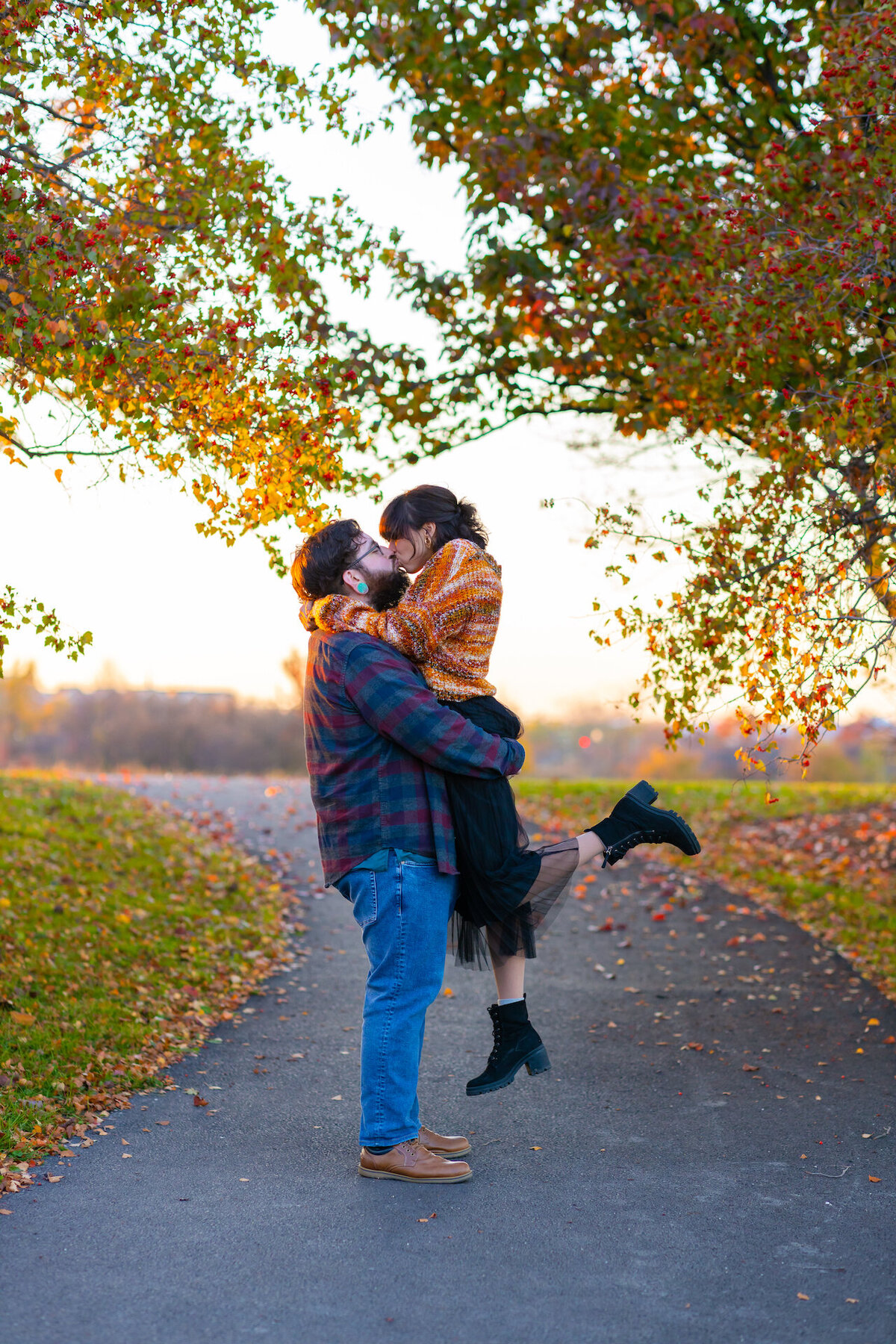 Saralyn & Andrew Engagement Session, 10-29-22, Glenview Park District, IL, Maira Ochoa Photography -1029