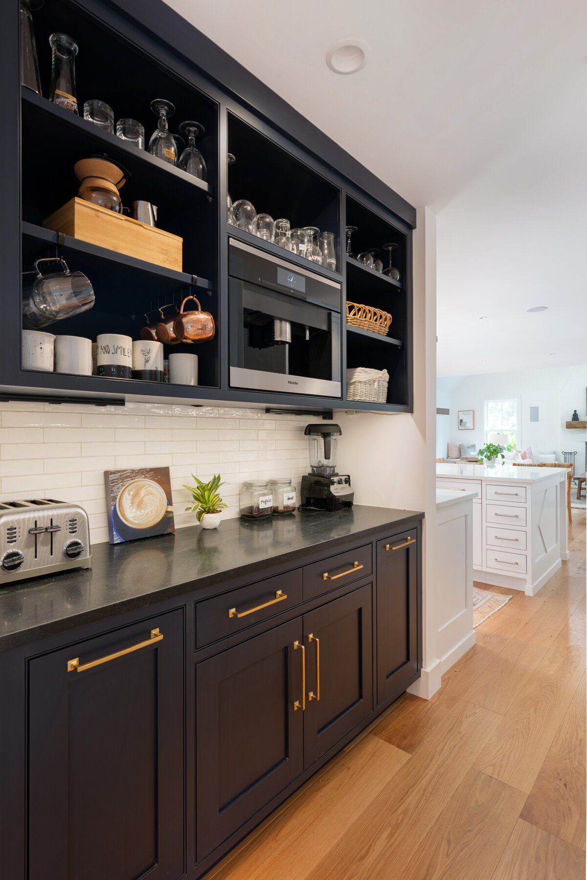 California Cool Sanctuary  | Liz Walton Home