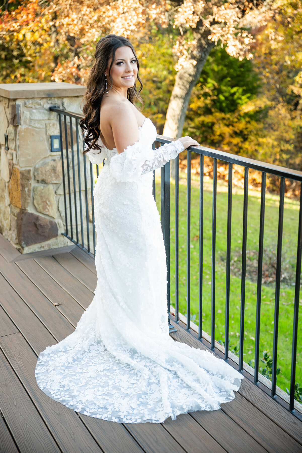 BrideatTheLodgeAubrey