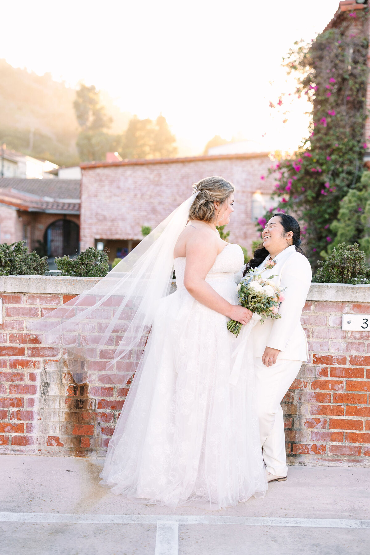 10212023Ellen&Jackie1541