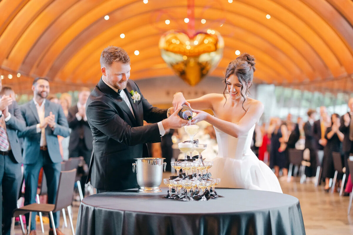 Crystal-Bridges-wedding-2025-0022