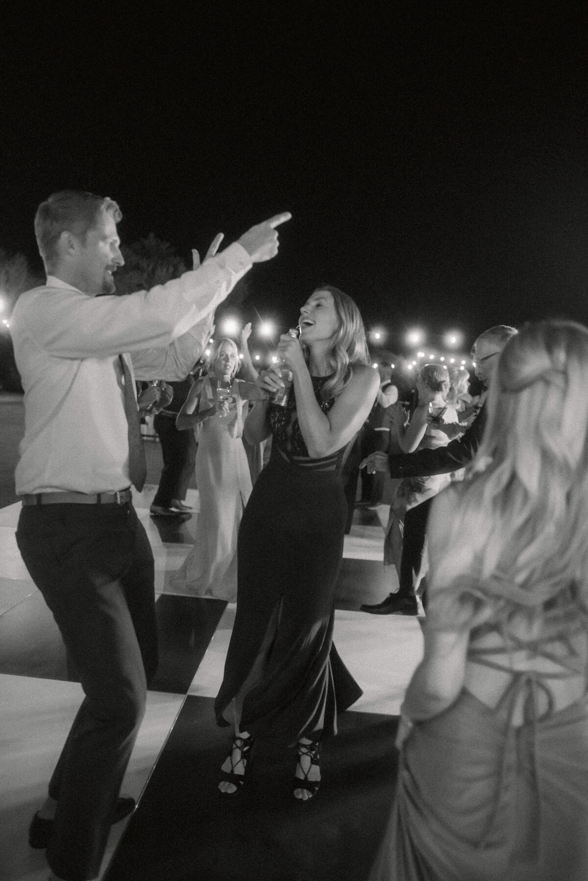 Sarah & Steven Wedding Sneak Peeks-280