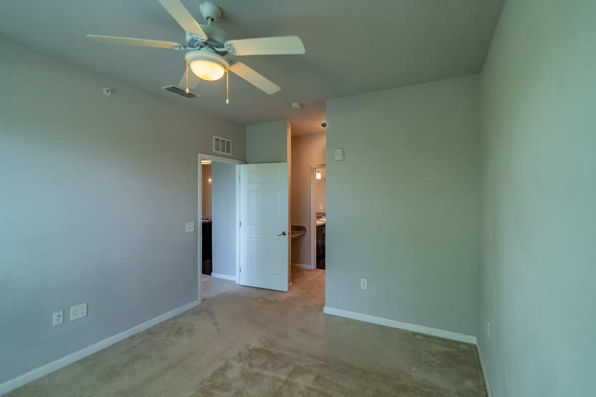 042924ATLGranite Crossing-79