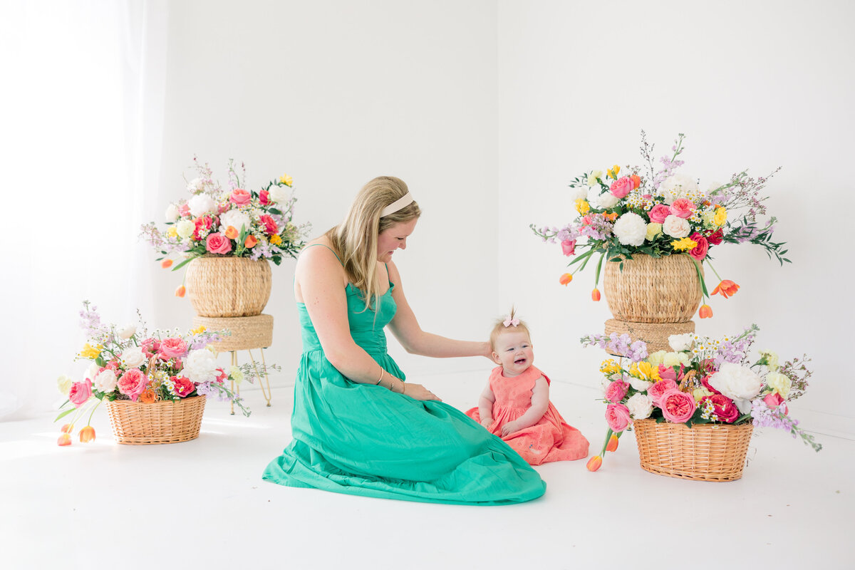 JenniferKamenPhotography- mothers day gift ideas - mn newborn photographer