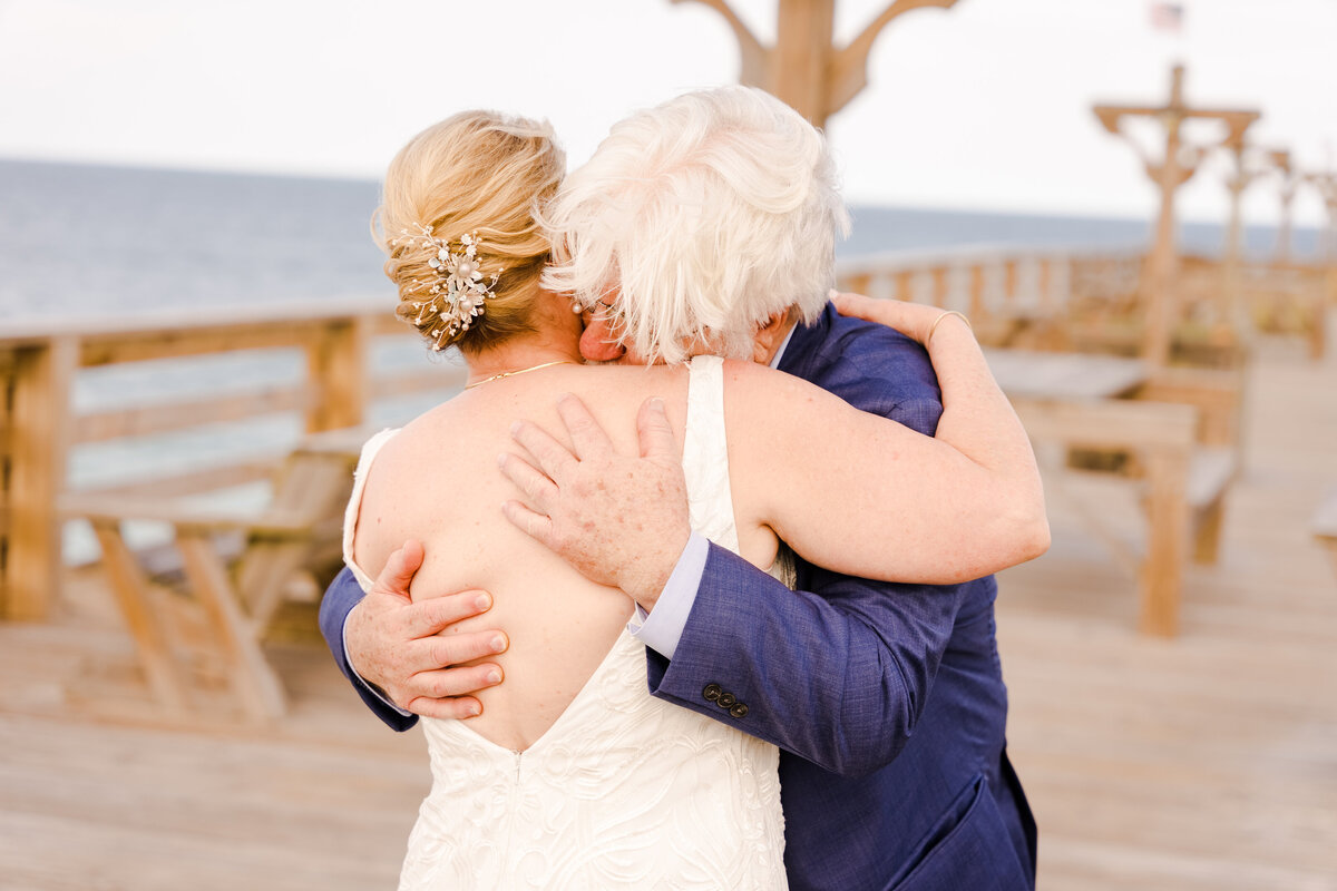 Kitty-Hawk-Pier-House-Wedding-Obx00011