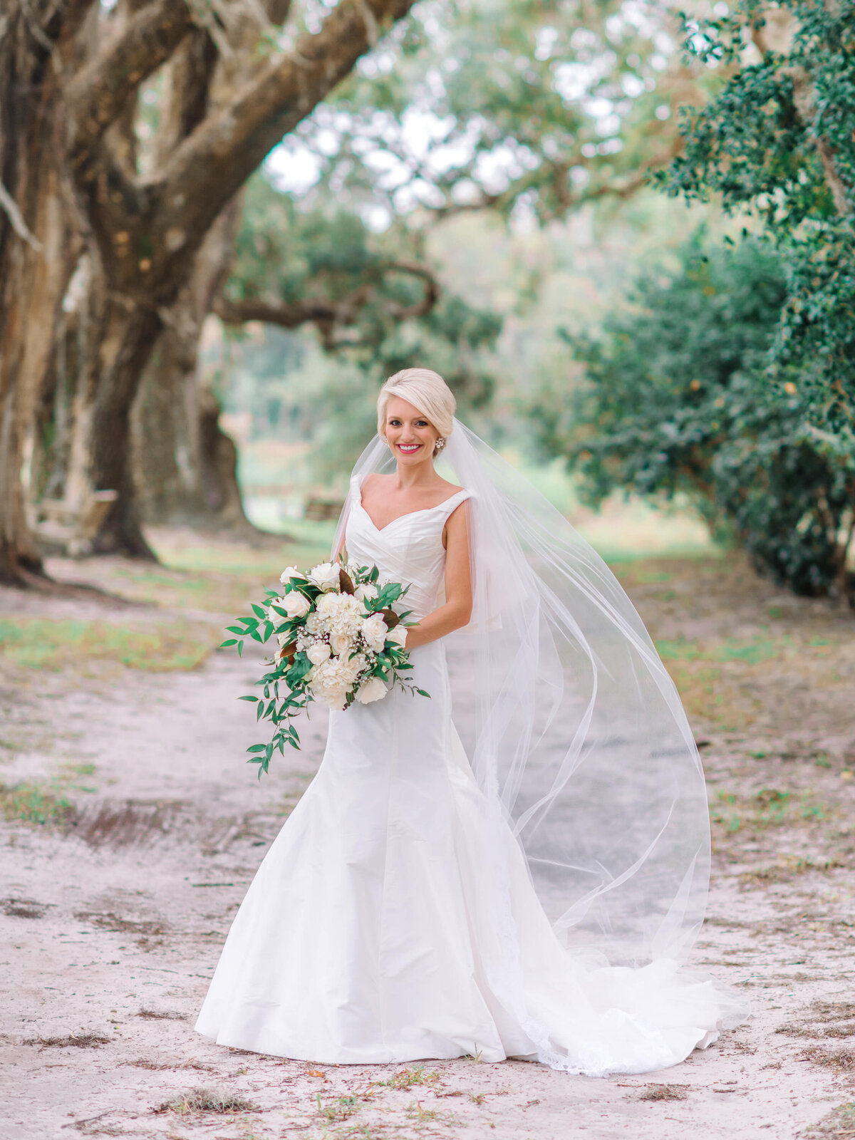 Wedding Bridal Photo Ideas in South Carolina