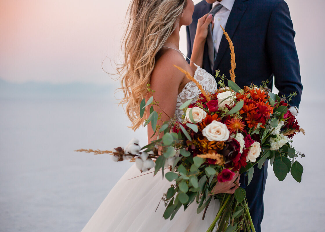 180830_Jenn&BenBridals_BonnevilleSaltFlatsUtah_AnjaJensenPhotography_001-110