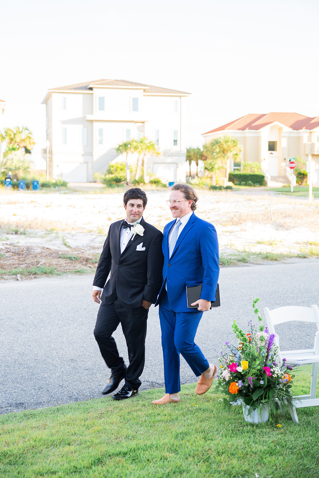 Destination-Wedding-Beach-Kiser-Images25