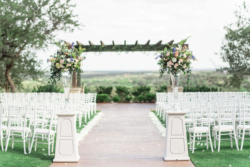 Lauren&Corey-WeddingBlogPhotos-CanyonwoodRidge-Austin,Texas-AprilMaeCreative-AustinWeddingPhotographer-140