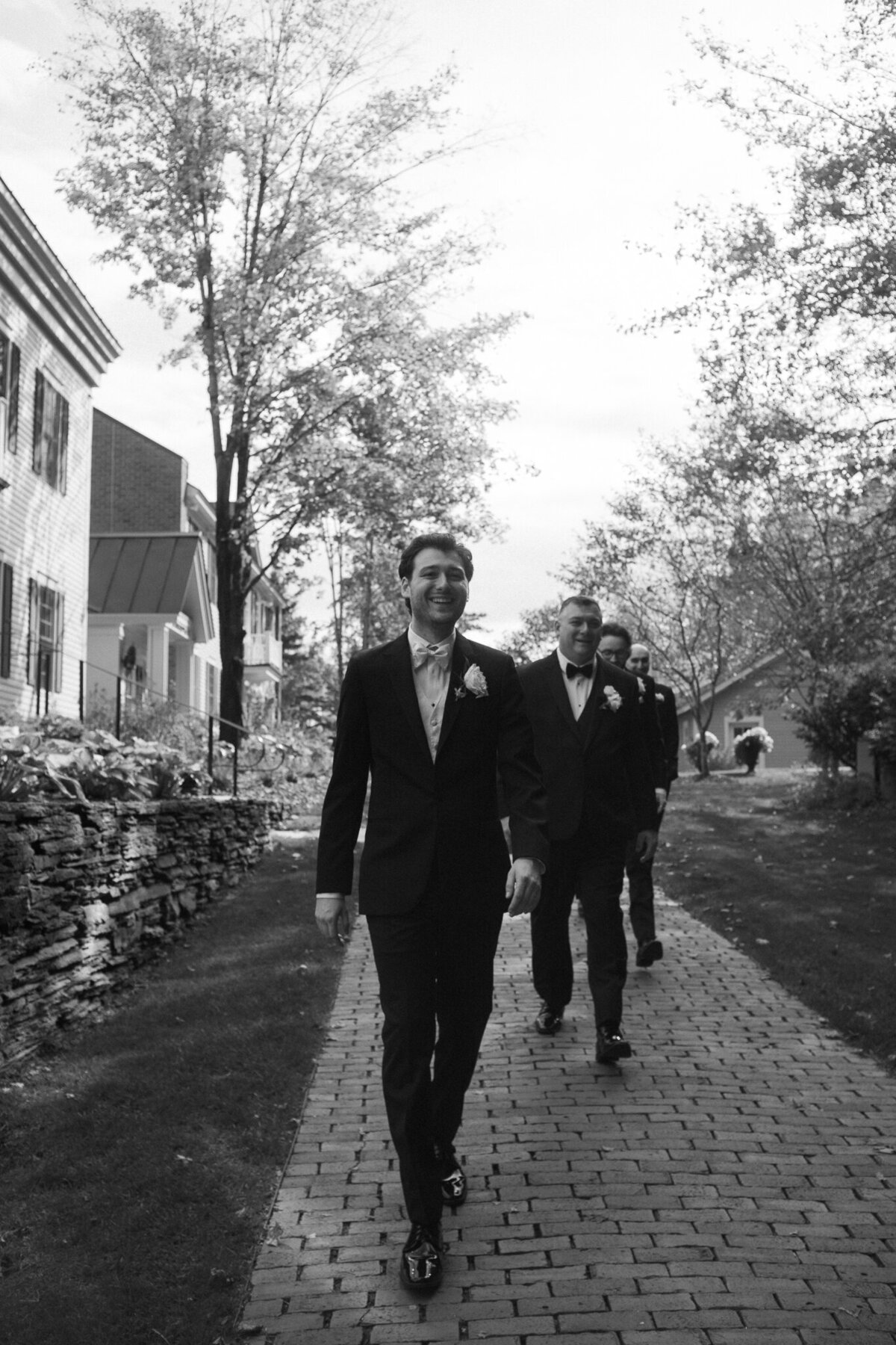 Vermont Wedding Photographers | Sincerely Liz Photography Documentary Wedding, Engagement, Elopement, Maternity and Newborn Photographer in New England