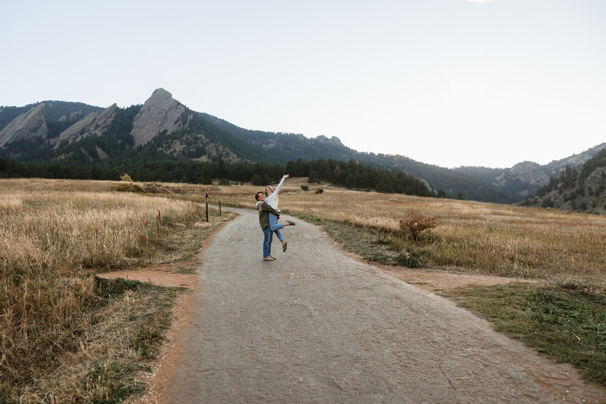 Chataqua-Park-Engagement-Photos-Boulder-Colorado-Wedding-Photography-22