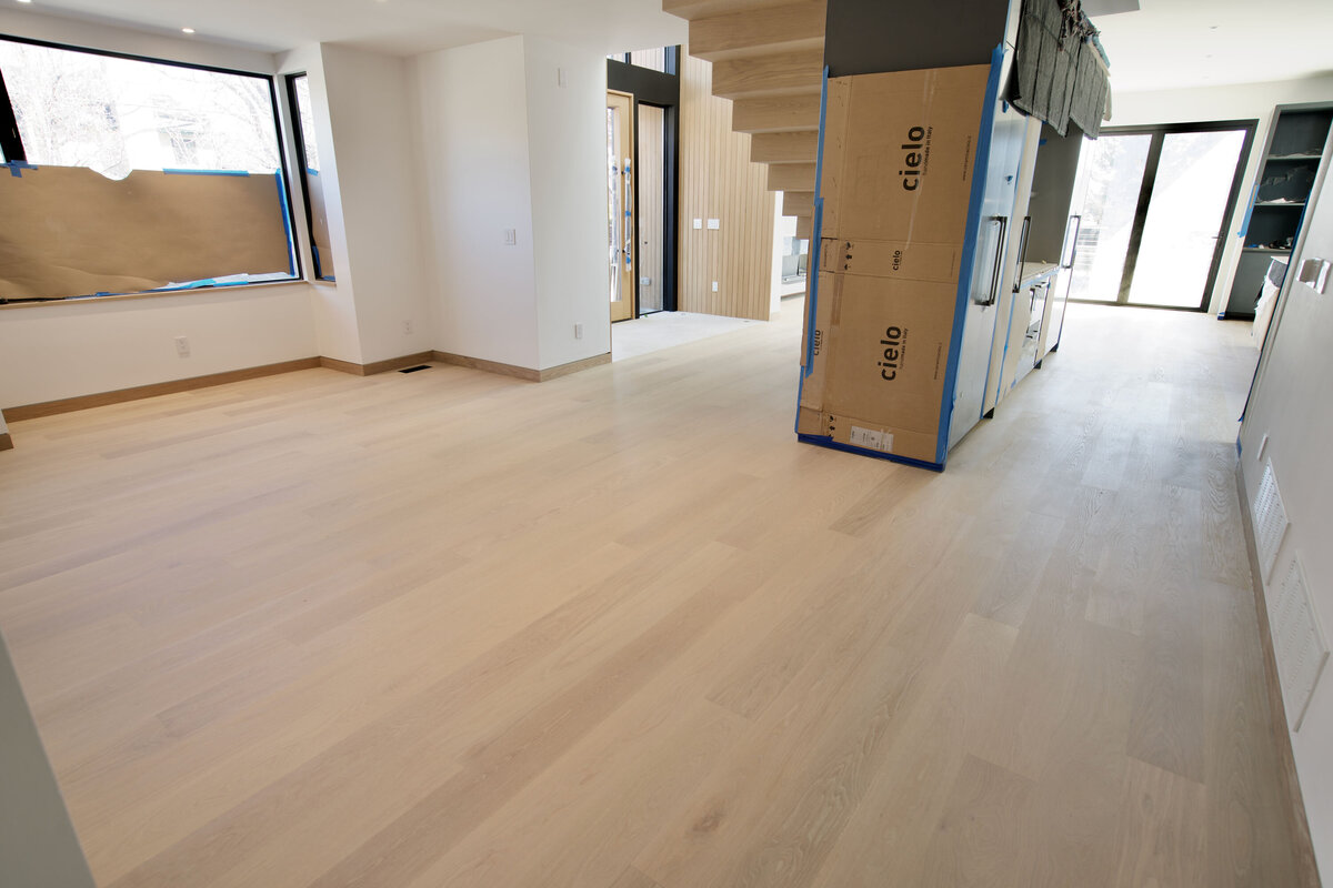 Soen-Hardwood-Denver-Colorado-Flooring-E-3rd-Project-47