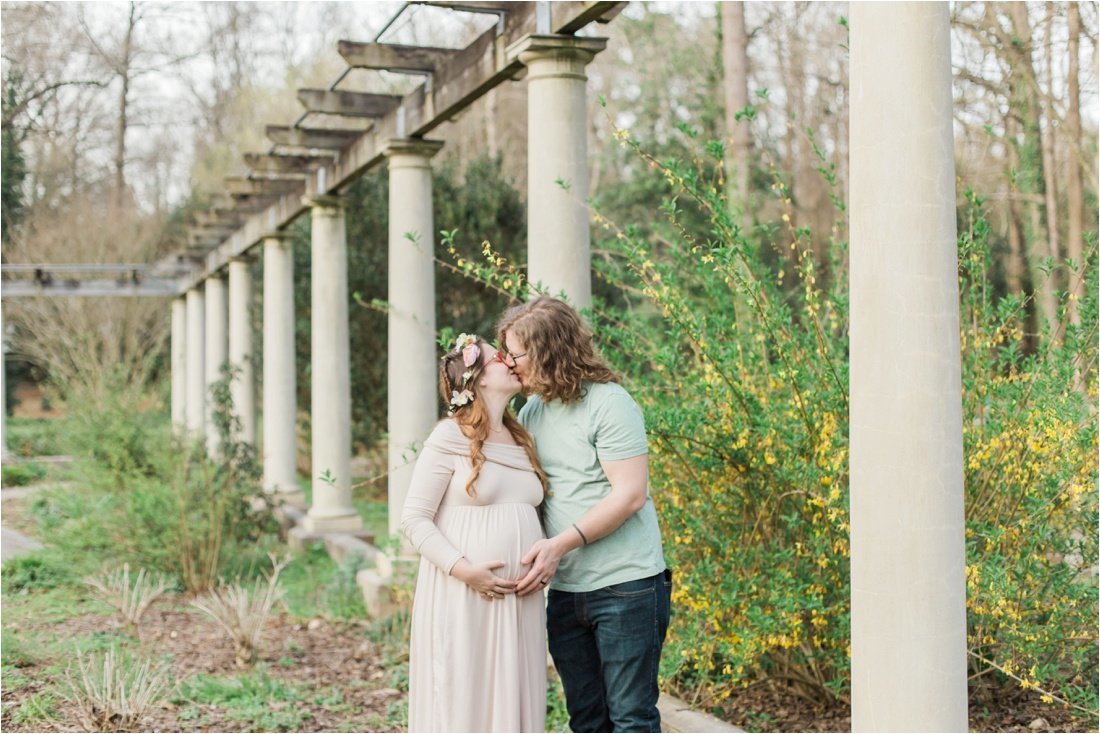Cator-Woolford-Gardens-Maternity-Photography_0008