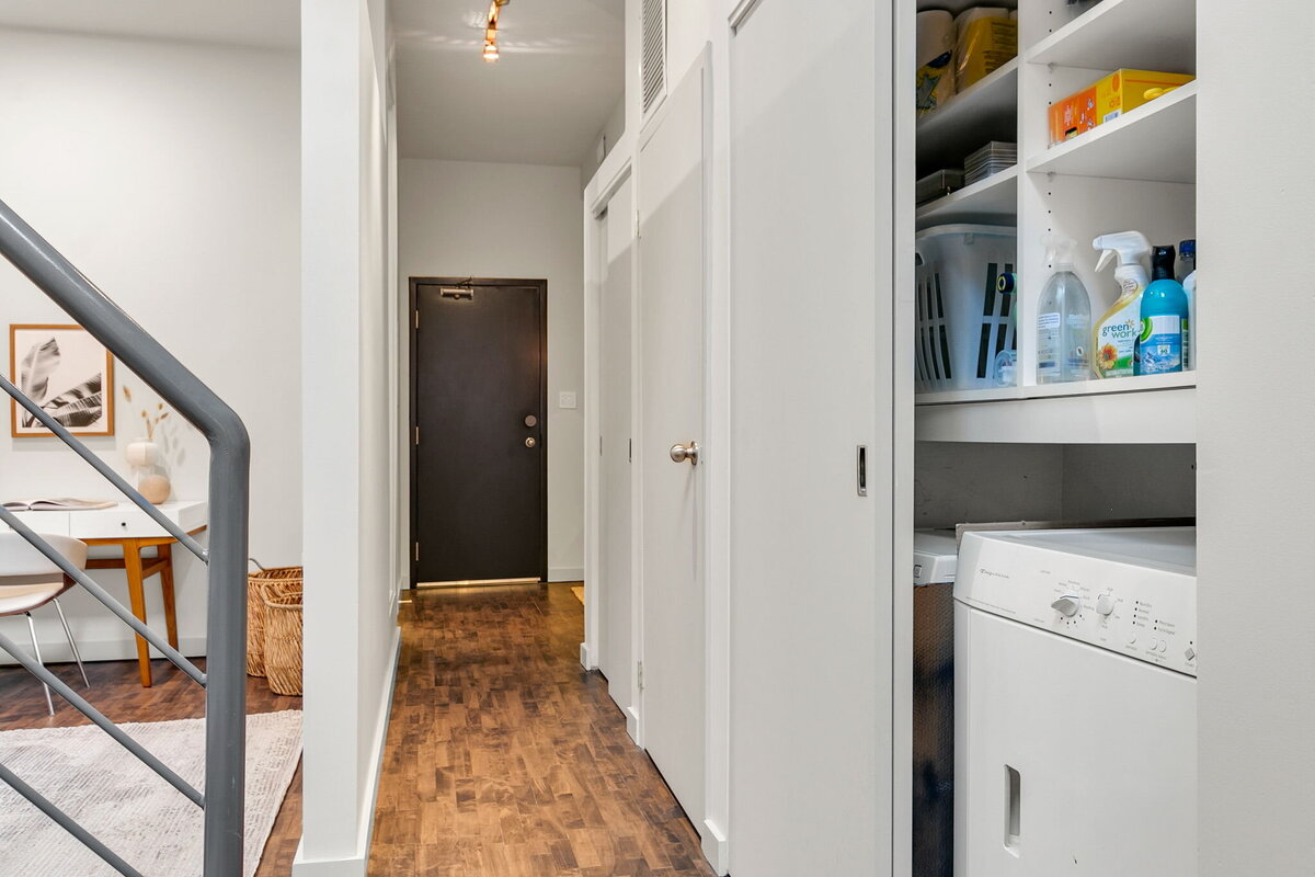 41-web-or-mls-59_015_Laundry Room