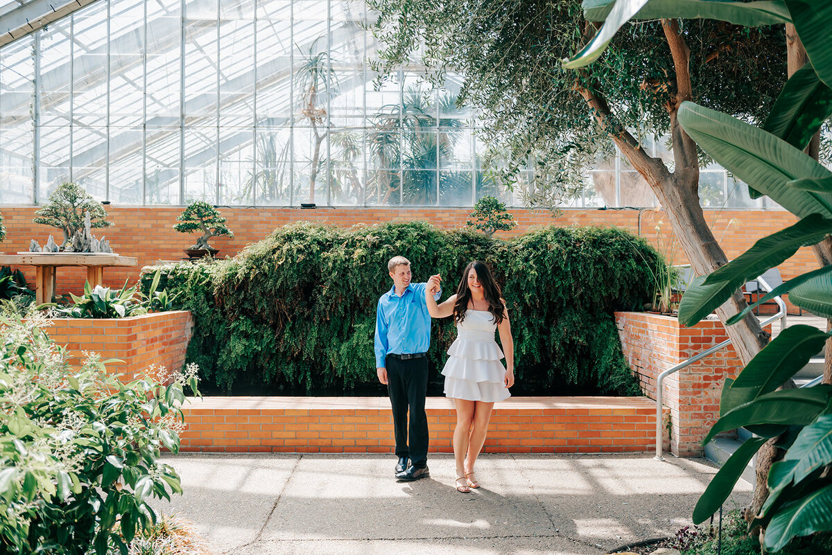 ANN-ARBOR-ENGAGEMENT-PHOTOGRAPHER-CAPTURED-BY-KELSEY-MATTHAEI-BOTANICAL-GARDENS-GN-102_websize