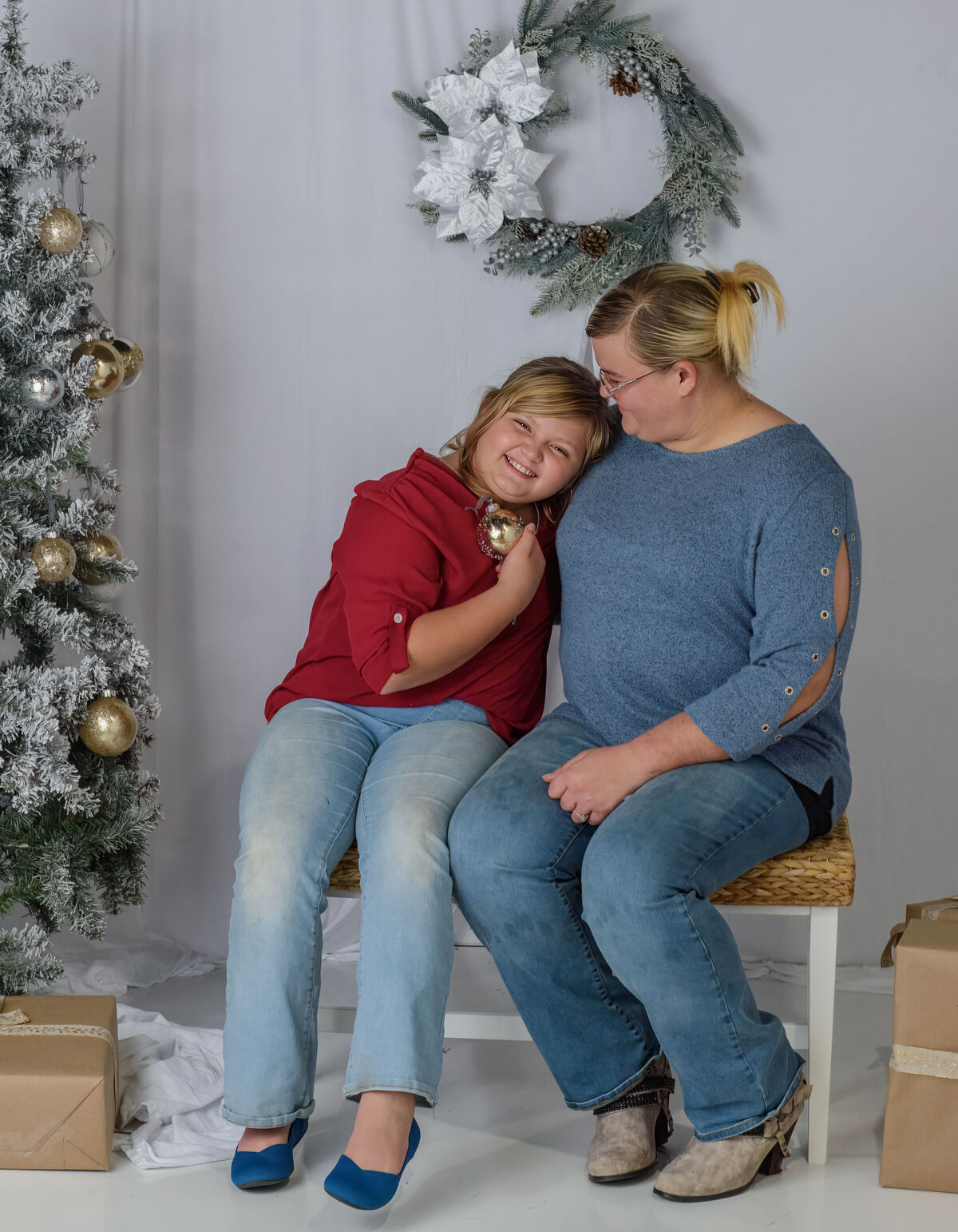 Matt&Mallory's Christmas Photos_2024_117