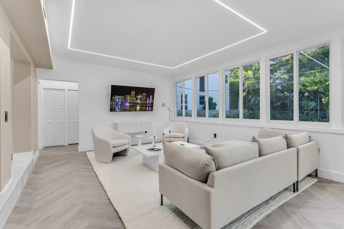 Living Room (4)