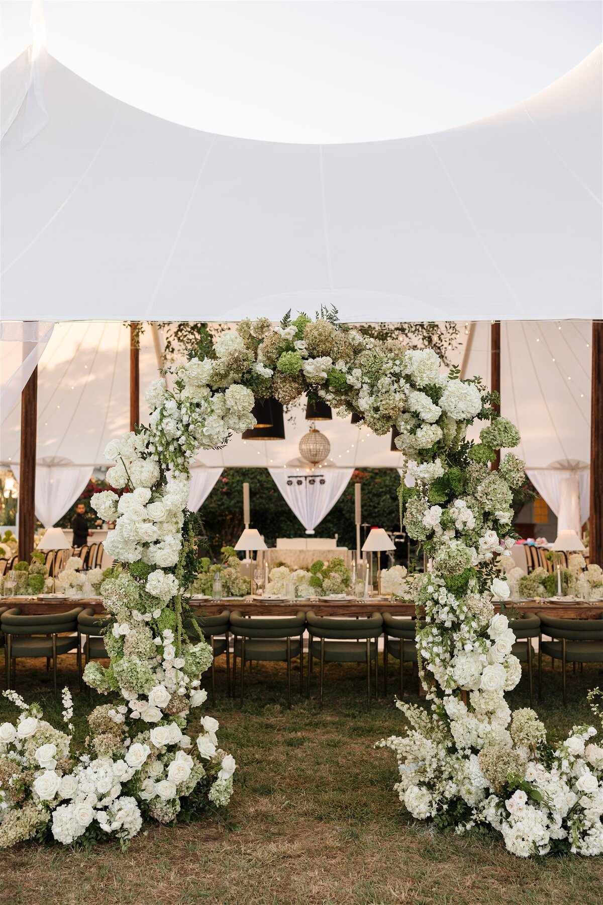 Lyndy Dustin Previews-8