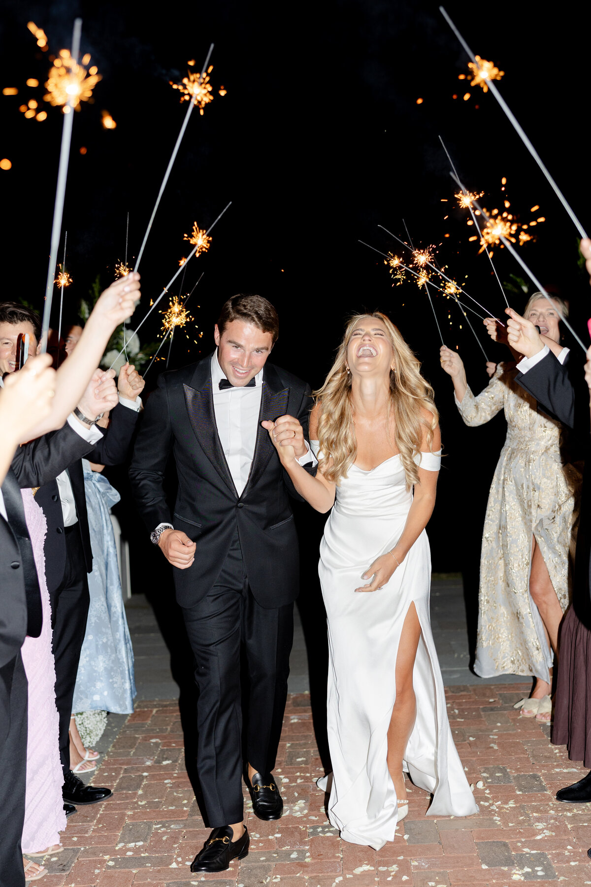Lyra_Cullen_Wedding_Sneak_Peeks-75