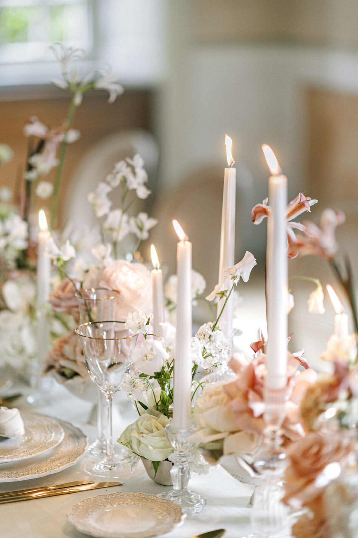 Dimos Bablis Studio Luxury Wedding Photographers Greece and Italy Santorini Wedding Villa Cipressi pastel  _062
