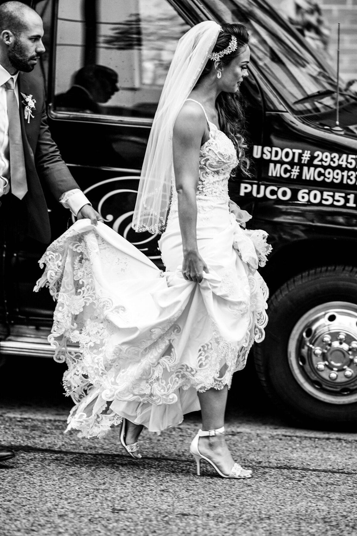 Bride-on-the-go