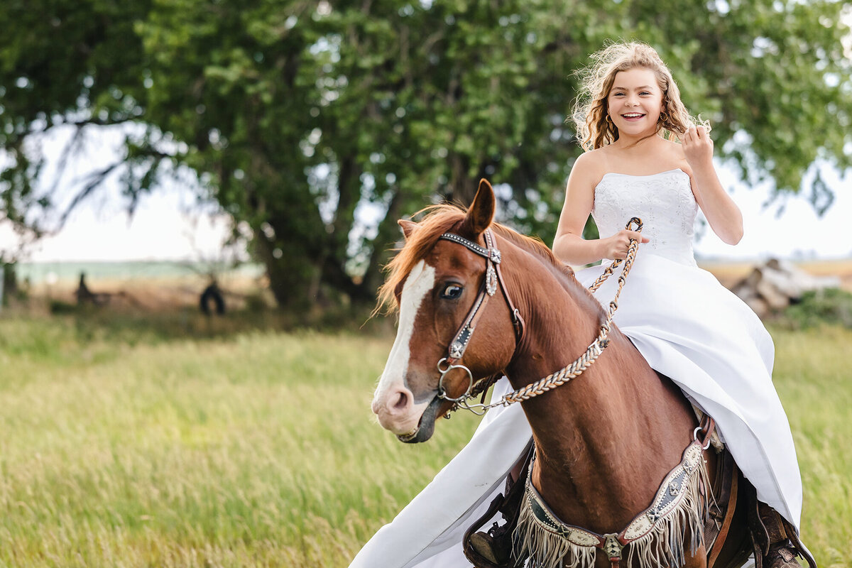 J_girlandhorse-(2 of 13)