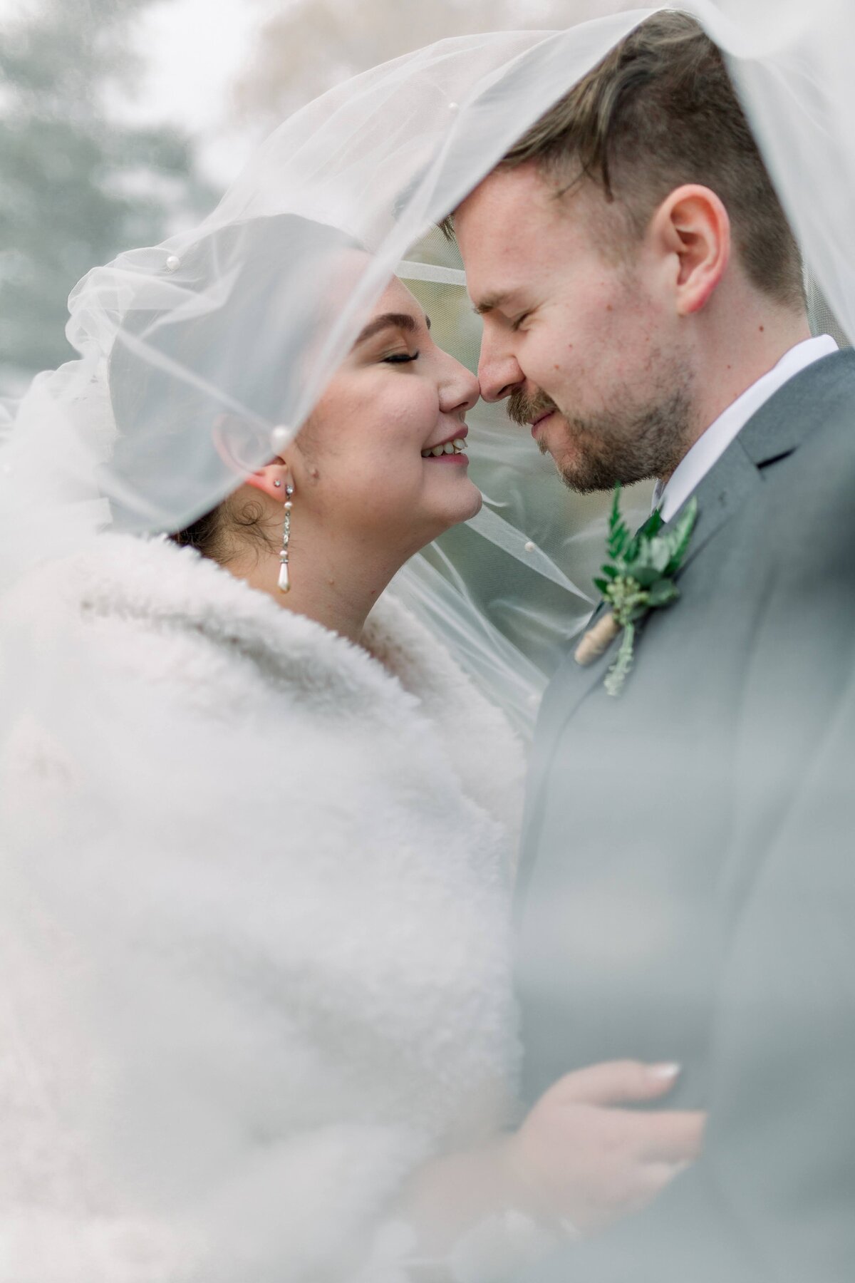 M&D Wedding Red Fox Farm Events Norfolk Wedding Flowers64